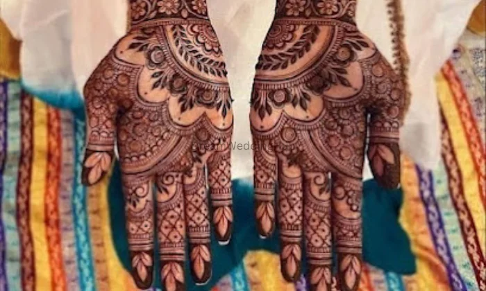 Mehndi artist nishu